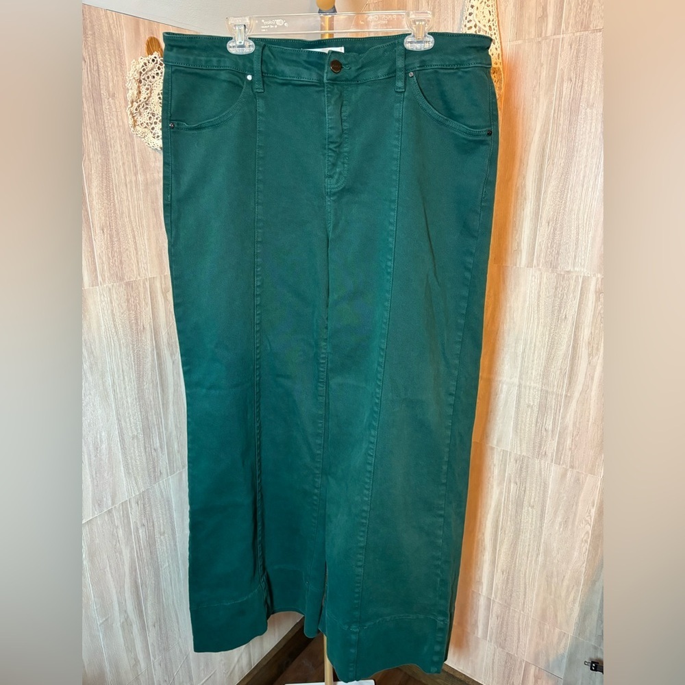 Freckled Poppy xRisen Jeans Elegant Forest Green Wide Leg Jeans
